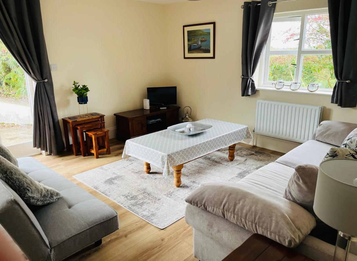 Hillcrest Lodge, Private Apartment On Lough Corrib, Oughterard Galway Exterior photo