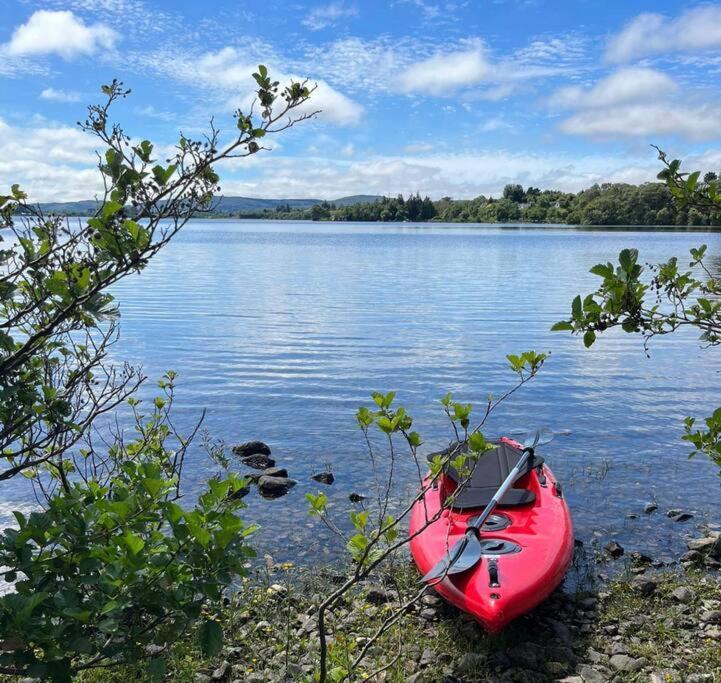Hillcrest Lodge, Private Apartment On Lough Corrib, Oughterard Galway Exterior photo